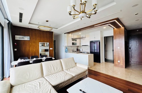Trung Hoa Nhan Chinh Apartment | Vinhomes D'Capitale - Maison Viet