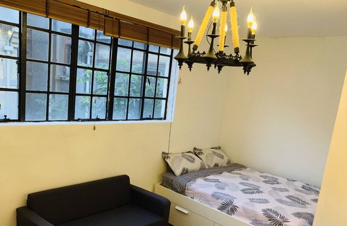 Huaihai Road Commercial Area Apartment | Vintage Studio at the Heart of Shanghai in Former French Concession
