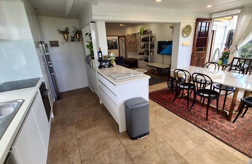 Arncliffe House | Vista unit: 2.5 bedrooms, Close to the City/beach/airport/train station