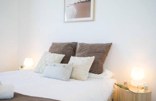 Bankstown Apartment | Vivid home in Bankstown 2B2B
