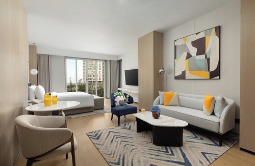 Ganyu County Hotel | voco Lianyungang Haizhou Bay by IHG