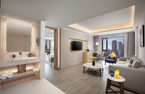 Xuan Wu Hotel | voco Nanjing Oriental Pearl by IHG