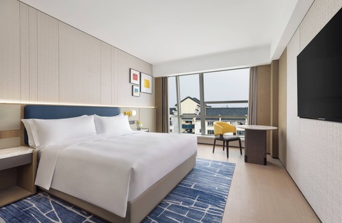 Suzhou Old Town Hotel | voco Suzhou Guanqian Street by IHG