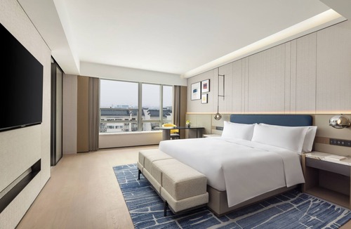 Suzhou Old Town Hotel | voco Suzhou Guanqian Street by IHG