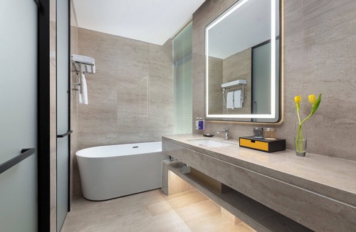 Luxi County Hotel | voco Wugong Mountain Jiangxi by IHG