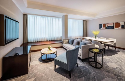 Jiang Han Hotel | voco Wuhan Xinhua by IHG