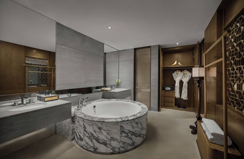 Zhengzhou Hotel | voco Zhengzhou Garden Expo by IHG