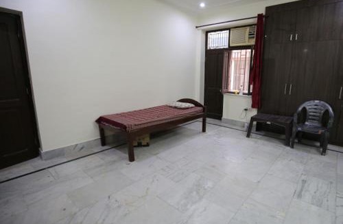 Vrindavan Hotel | Vrindavan Homestay