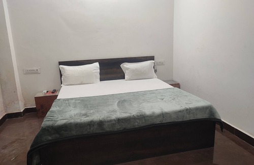 Vrindavan Hotel | VS Residency