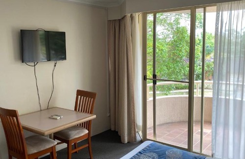 Wahroonga Hotel | Wahroonga Furnished Apartments