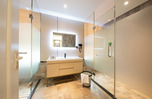 Dongmen Hotel | Wan Zhi S Hotel Shenzhen Bao'an Central