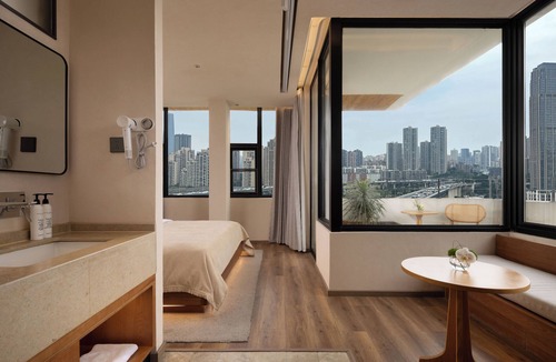 Shangqing Temple Hotel | Wanda Moments Chongqing Liziba