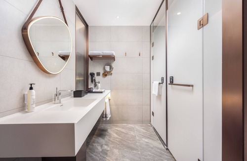 Jinghe County Hotel | Wanda Moments Jinghe