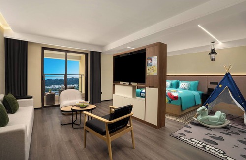 Tengchong Hotel | Wanda Moments Tengchong
