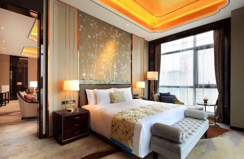 Wenfeng District Hotel | Wanda Realm Anyang