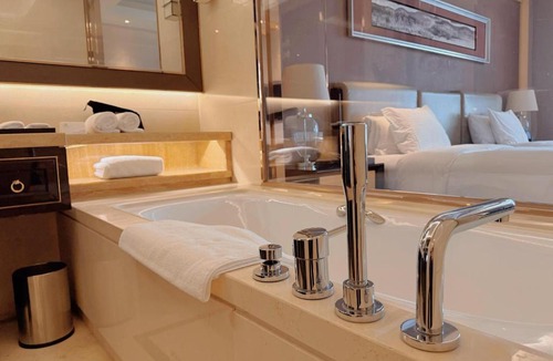 Zhenxing District Hotel | Wanda Realm Dandong
