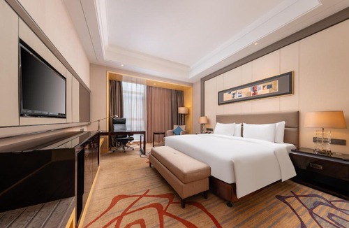 Qinghe Qu Hotel | Wanda Realm Huaian