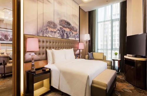 Xinluo District Hotel | Wanda Realm Longyan