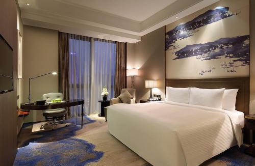 Dongxing District Hotel | Wanda Realm Neijiang