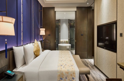 Liangqing District Hotel | Wanda Realm Resort Nanning
