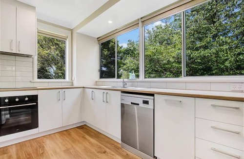 Bright Apartment | Wandi Bright View, Wandiligong