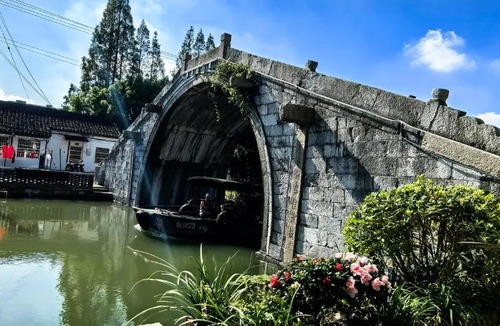 Qingpu Bed & Breakfast | Wansuiju Jiangnan Courtyard Homestay