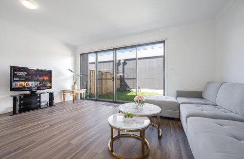 Austral House | Warm 4br house bathtub parking&WIFI