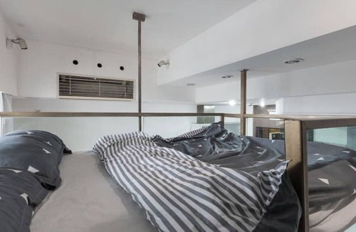 Changning Apartment | Warm Cozy Loft Studio Near Hongqiao Airport