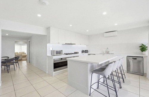 Forresters Beach House | WAVE WATCHER - New Listing, Beach Front, Pool