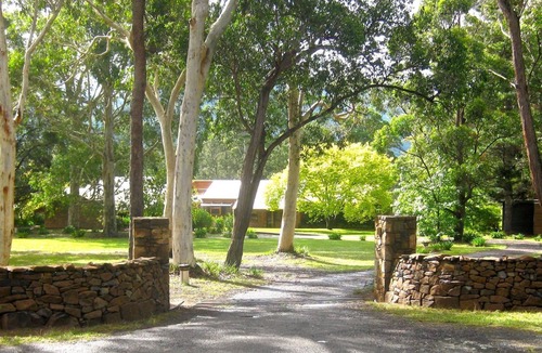 North Nowra Apartment | Waymount Farm Luxury Escape for families, couples and pets.