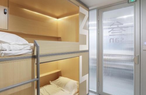 Huaihai Road Commercial Area Hostel | WeFlow Hostel (Shanghai Xintiandi)