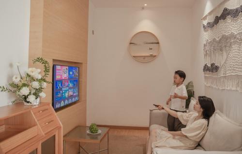Yangshuo Hotel | Weibo Shanshu Hotel (Yangshuo West Street lijiang)