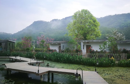 Huidong RV Rental | Welcamp-Heduli village hotel