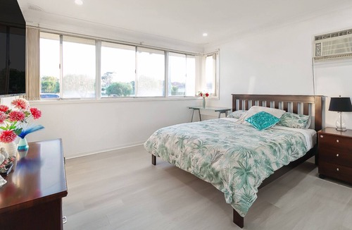 Werrington Apartment | Welcome to your dream 3BR vacation home!