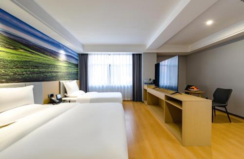 Xincheng District Hotel | Wellay Hotel Hohhot Xinhua Plaza