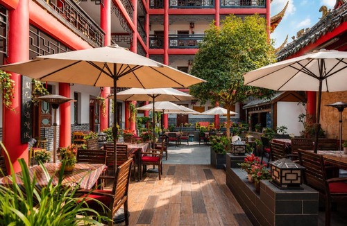 Chengdu City Centre Hotel | Wenjun Courtyard Hotel Chengdu ,English-Speaking , Pick-up Service ,Laundry Service , Local Tours