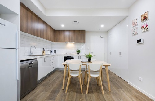 Wentworthville Apartment | Wentworthville 2 Bedrooms 2 Bathrooms with Free Parking by KozyGuru