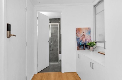 Athelstone Villa | Whispering Grace 6BR and Granny Flat