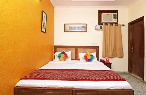 Noida Hotel | White Elephant