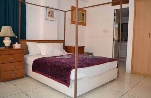 Gulshan House | White House Guest House