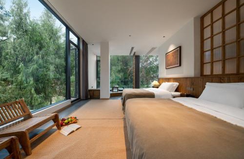 Wulong Hotel | White House Yuanjing Hotel
