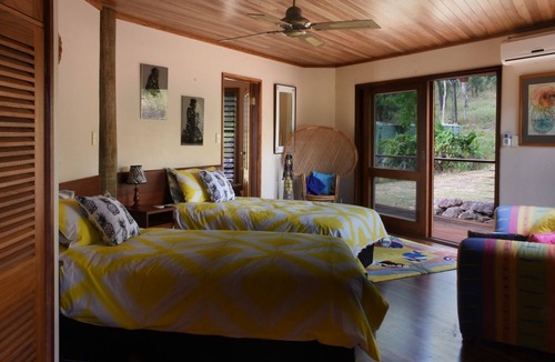 Hideaway Bay Cabin | Whitsundays Tree of Life Eco Retreat