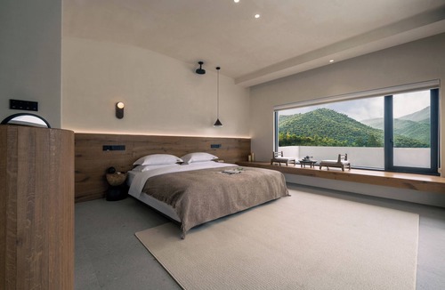 Wuxing Bed & Breakfast | Wild Persimmon Warm Soup Homestay