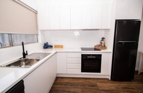 Broken Hill Apartment | Willow Court Unit 2