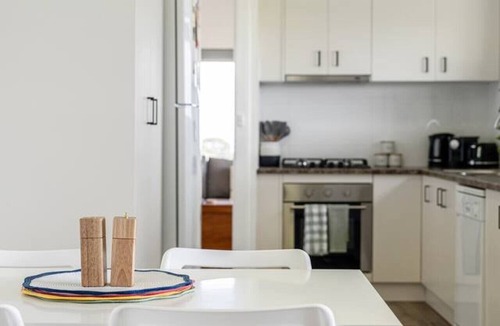 Willunga South House | Willunga House - A Scenic Wine Region Stay