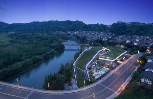 Emeishan Hotel | Wingate by Wyndham Emeishan Scenic Spot