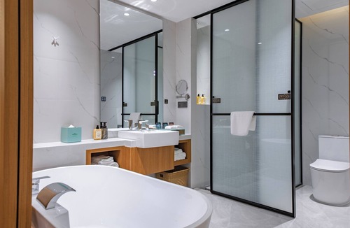 Libo Hotel | Wingate By Wyndham Libo Center
