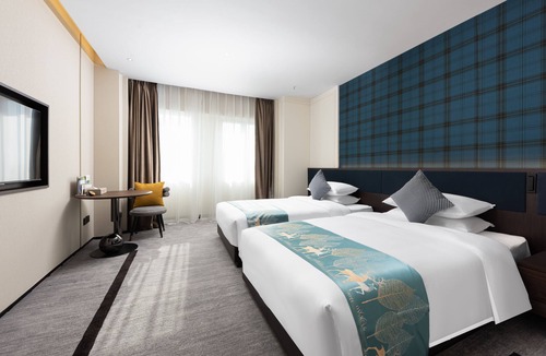 Hongshan Hotel | Wingate By Wyndham Wuhan Optics Valley