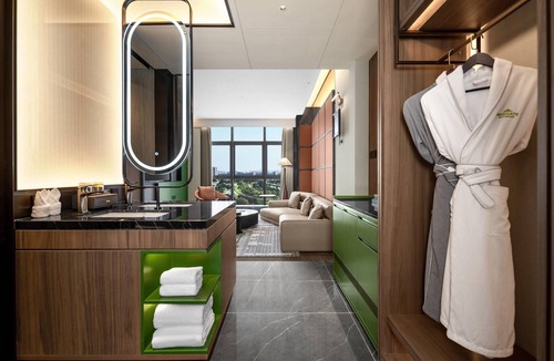 Weiyang Hotel | Wingate By Wyndham Xi'An Chanba
