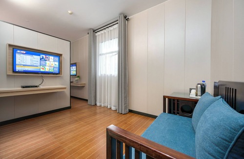 Tianhe Hotel | Winsome Hotel-GZ SCNU Metro Station